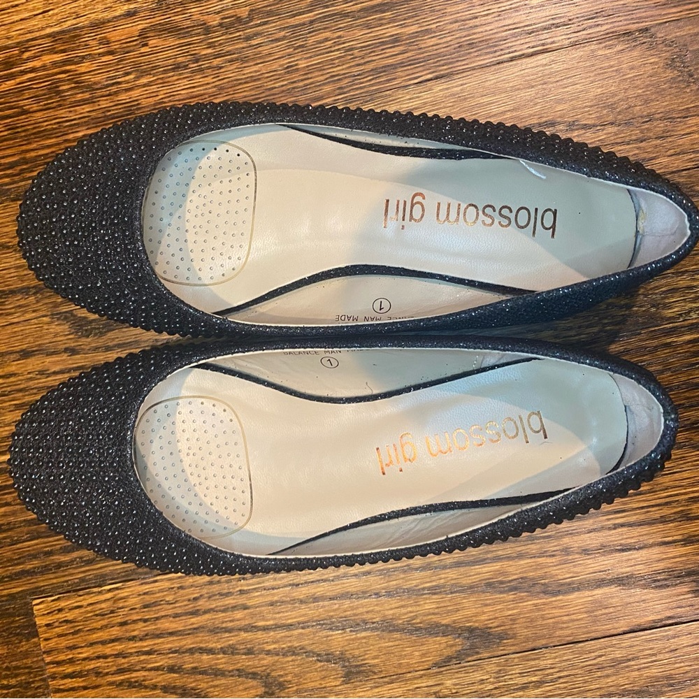 Blossom girl, girls dress shoes.